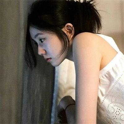 犹在镜中